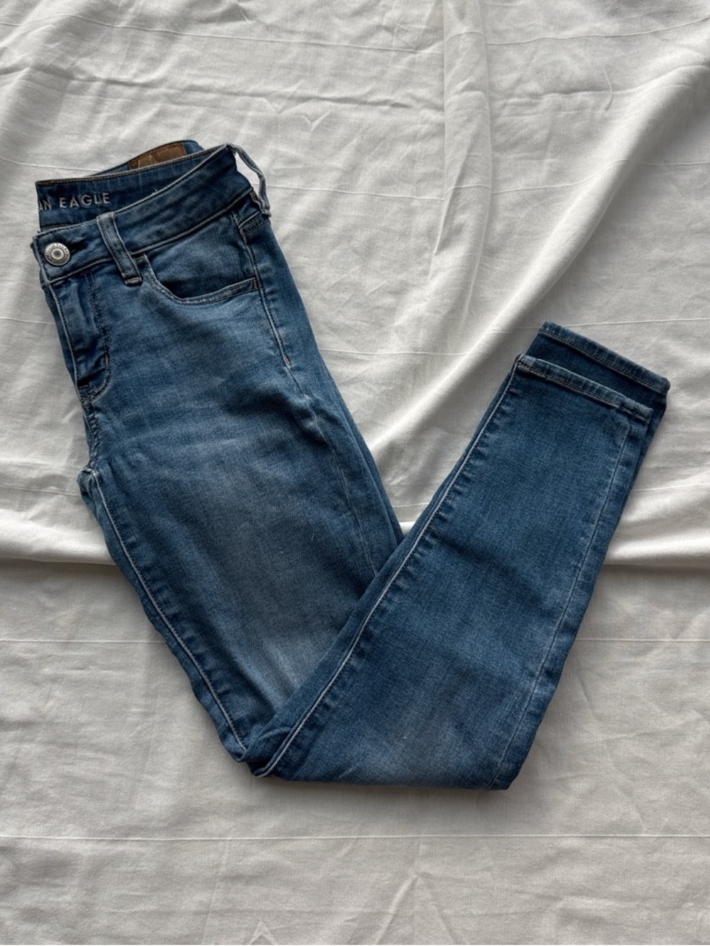 American Eagle Outfitters Women's Jeggings in Medium Blue